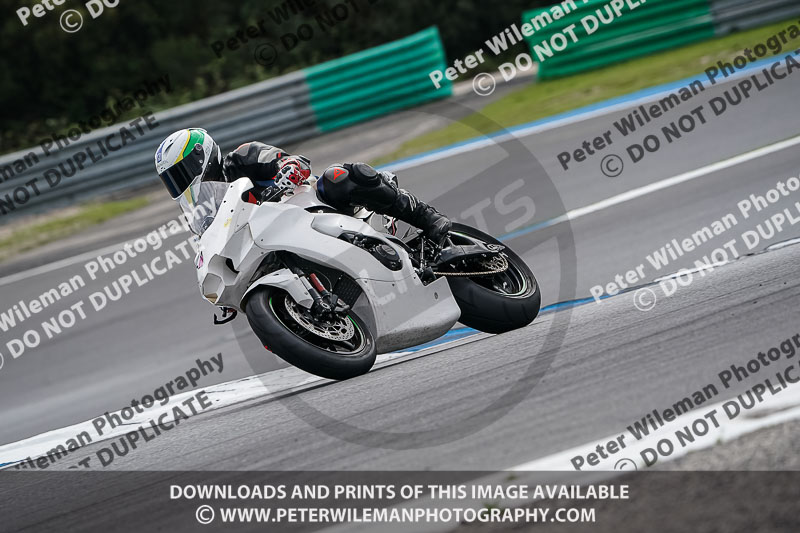 estoril;event digital images;motorbikes;no limits;peter wileman photography;portugal;trackday;trackday digital images